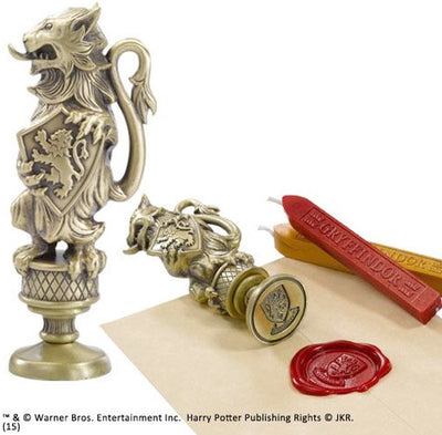 The Noble Collection Harry Potter stempel gryffindor 10 cm goudkleurig