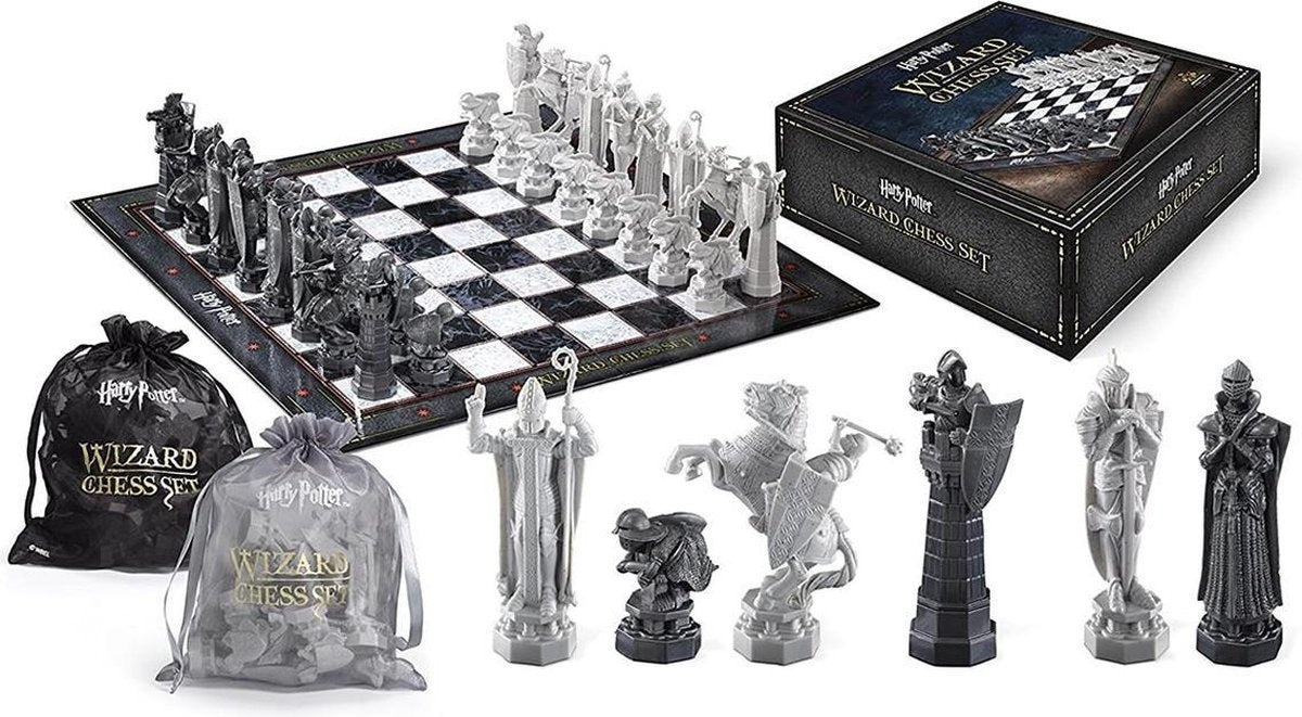 Harry Potter wizard chess set