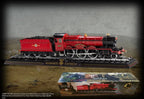 Hp-hogwarts express die cast train model and base (NN7982)