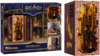 Revell modelbouwpakket houten book nook – 00530 tiny adventures – Harry Potter -diagon alley – 18x11x23cm