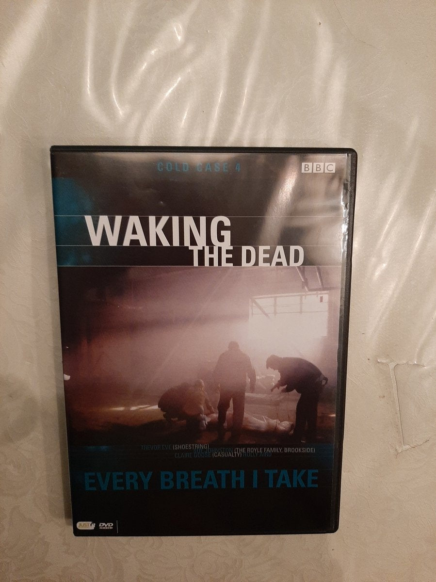 Waking the dead every breath i take. (DVD tweedehands film)